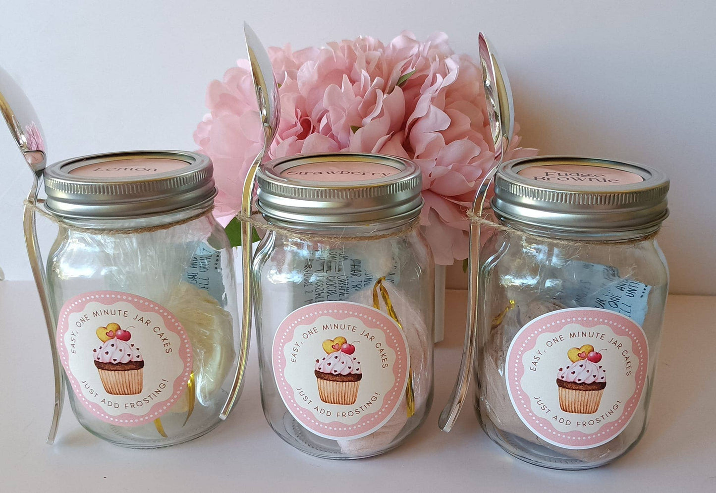 Mason Jar Cakes- Easy, Minute DIY Desserts: Vanilla Confetti